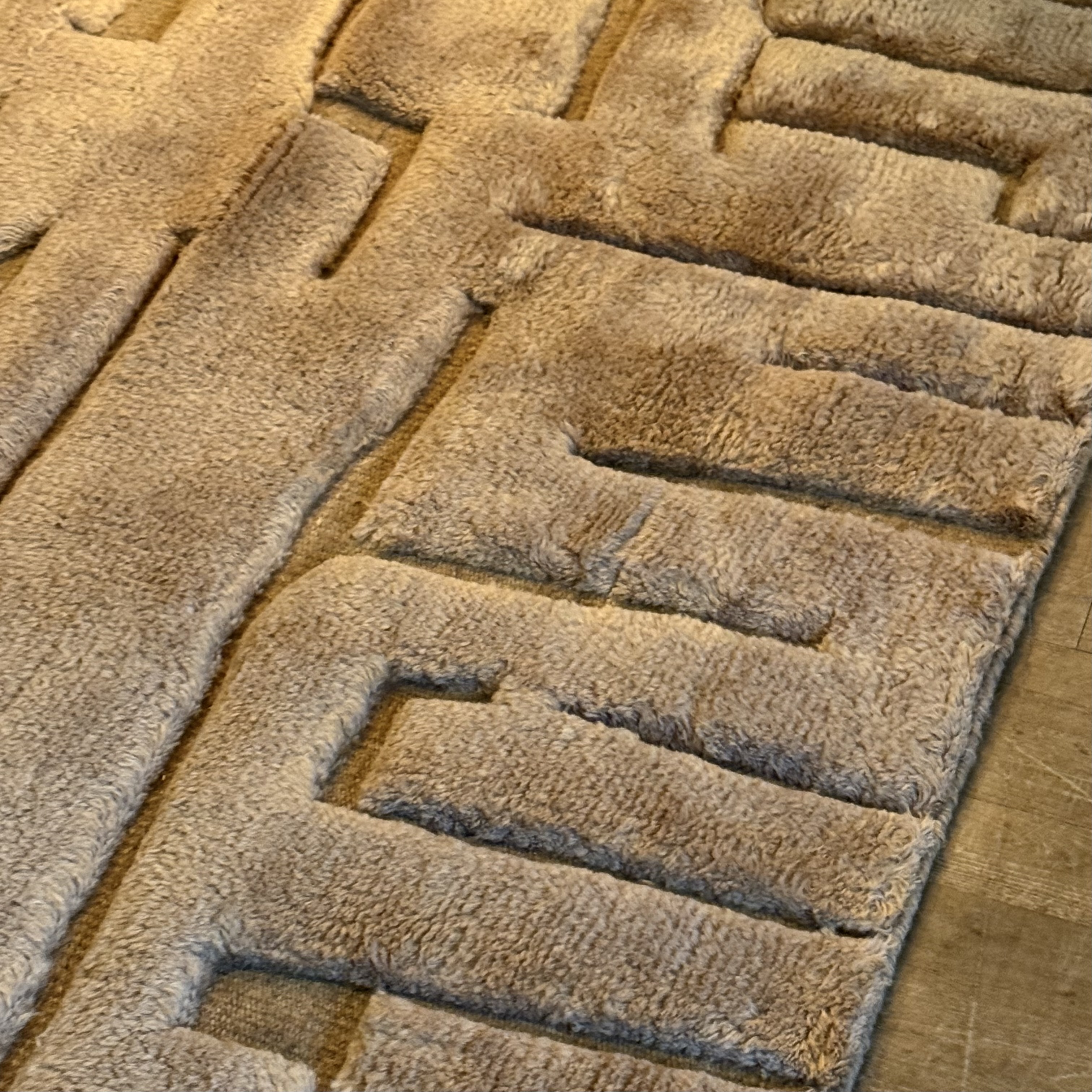Tapis en laine motifs sur mesure 1