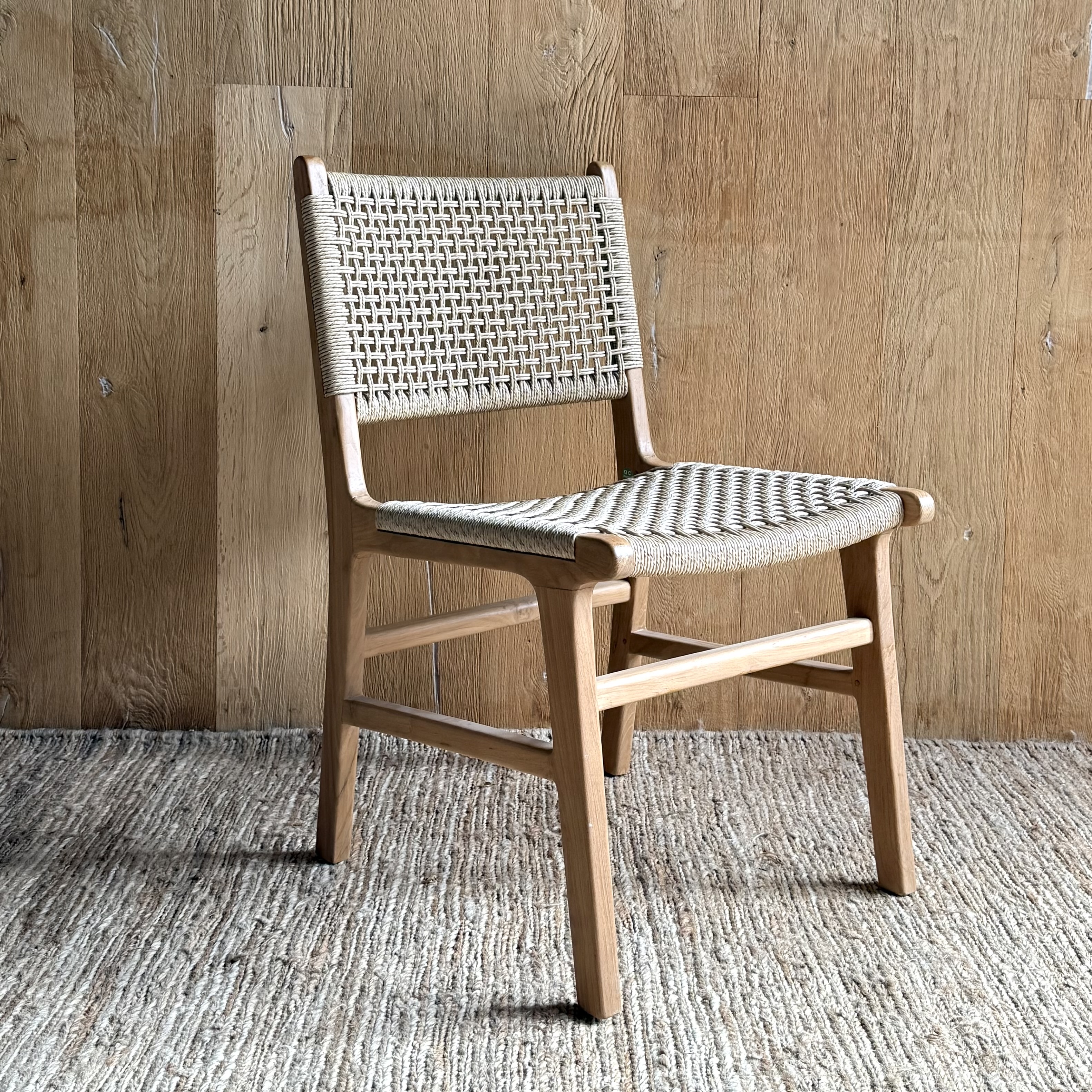 Chaise tressée 1