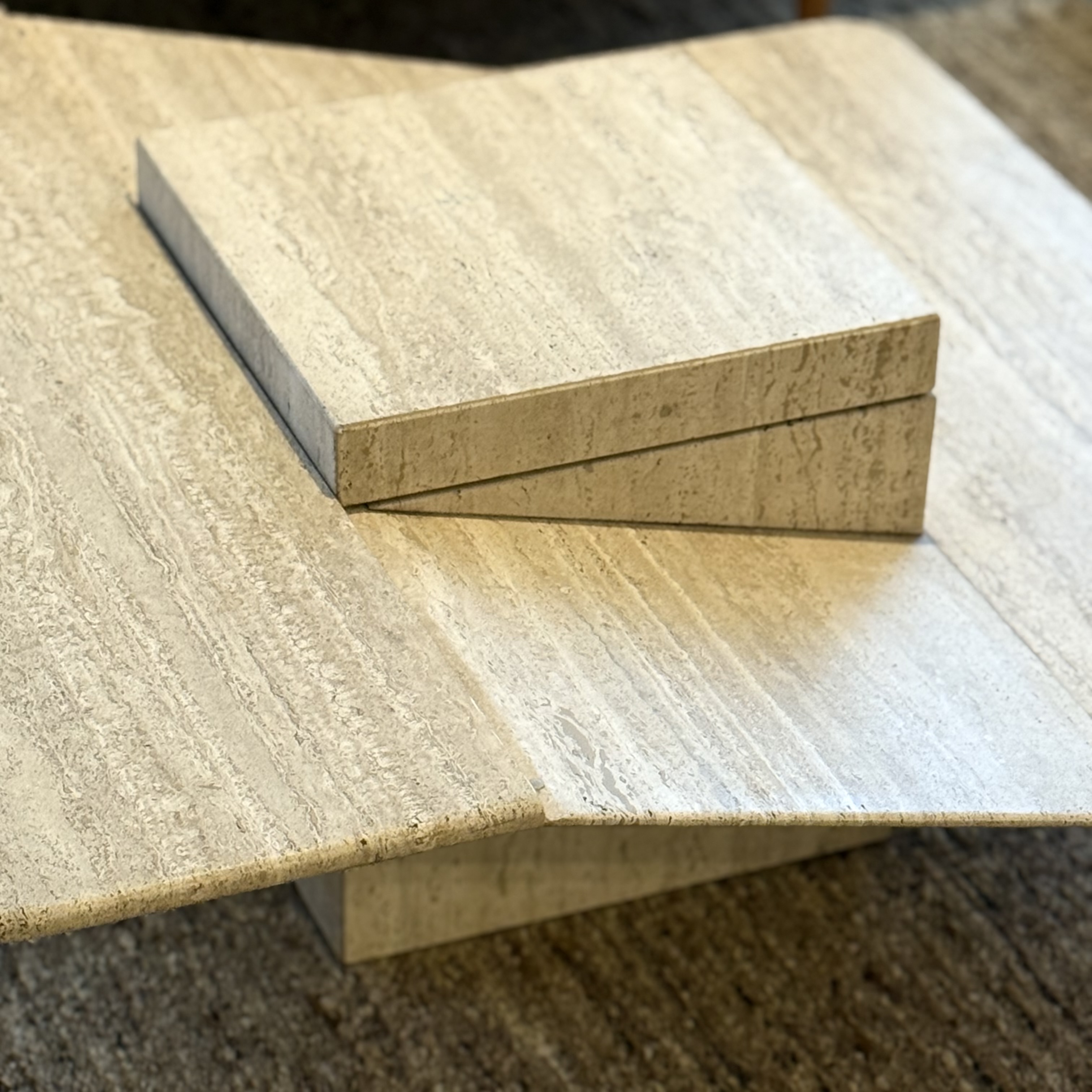 Table basse travertin - Pièce Unique 5