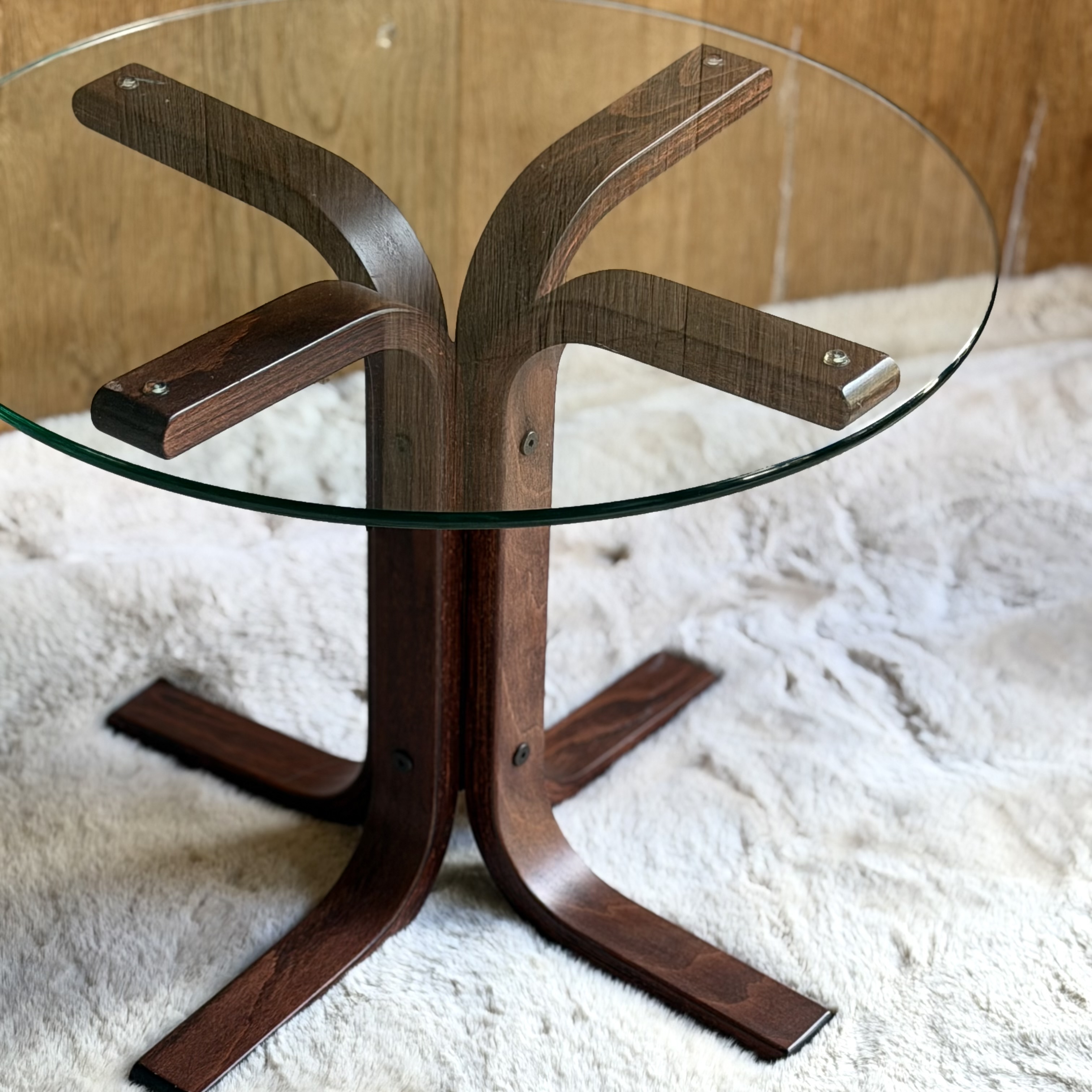 Table ronde d'appoint bois foncé - Pièce Unique...