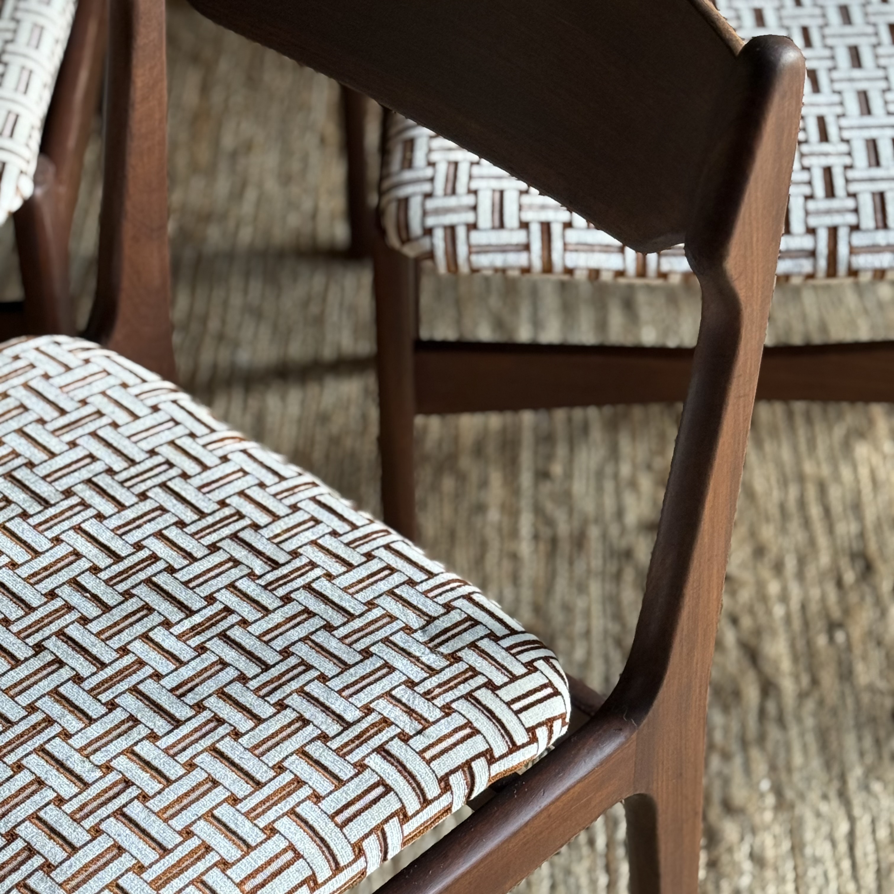 Chaises - Pièces Uniques 4