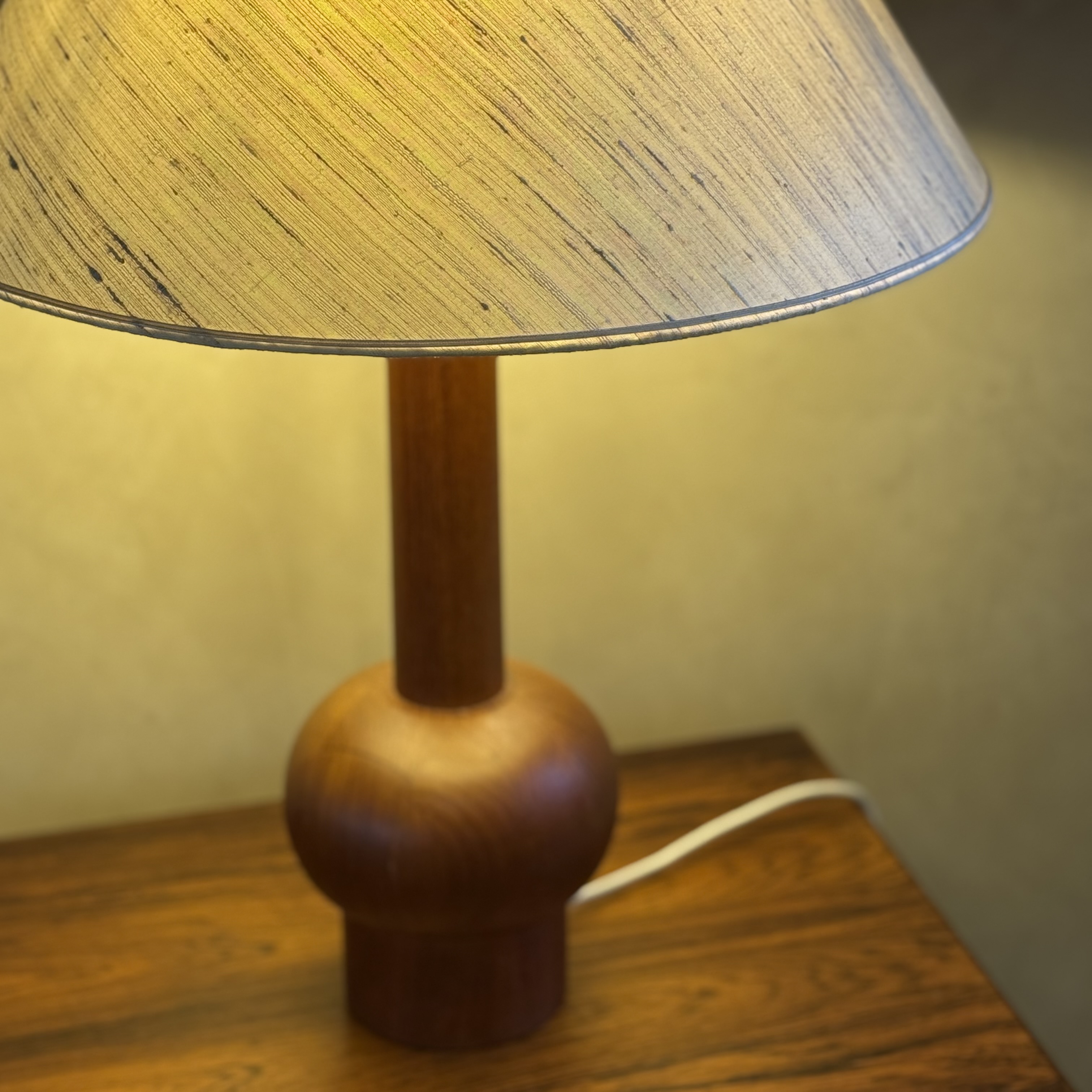 Lampe bois - Pièce Unique 4