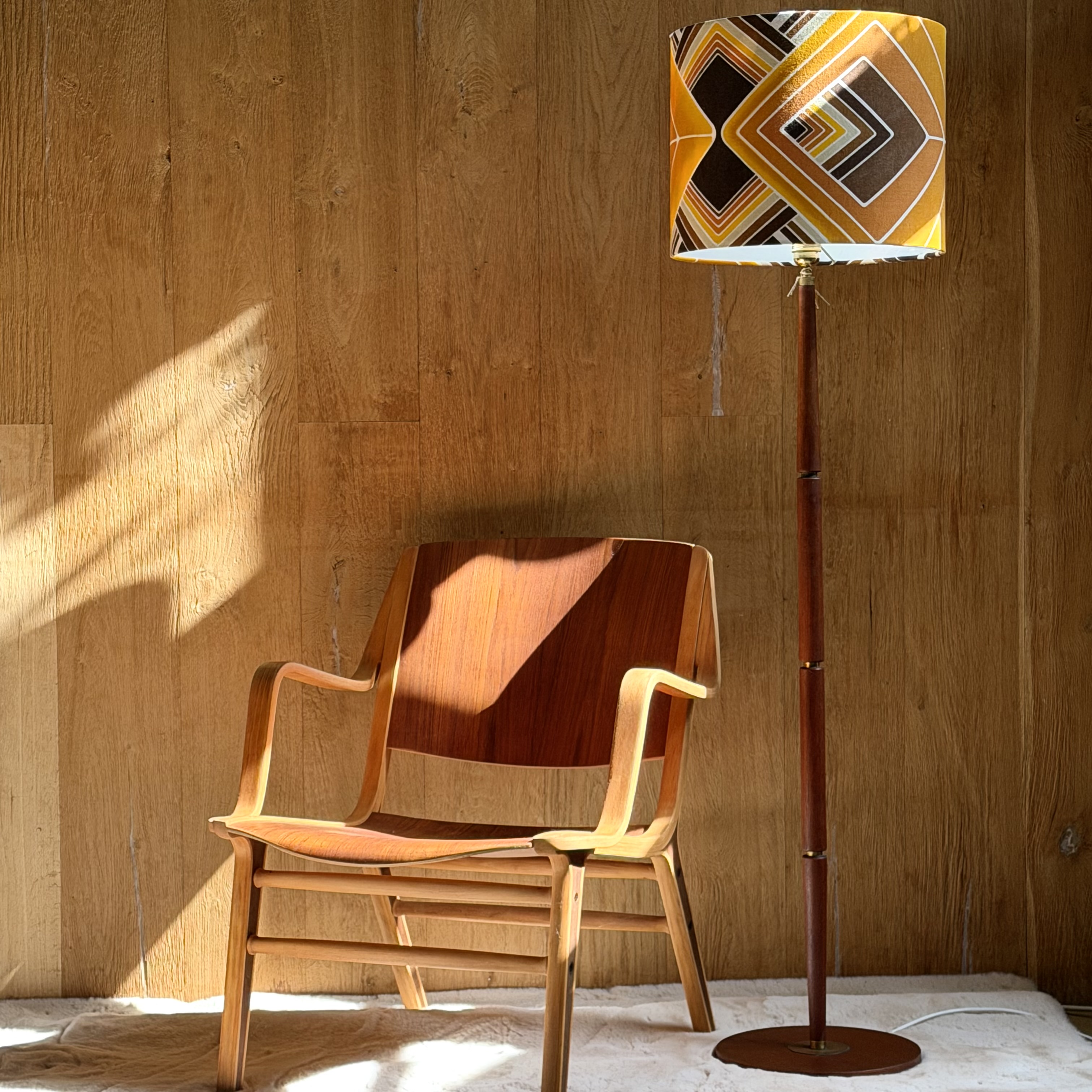 Lampe à poser, abat-jour coloré - Pièce Unique...