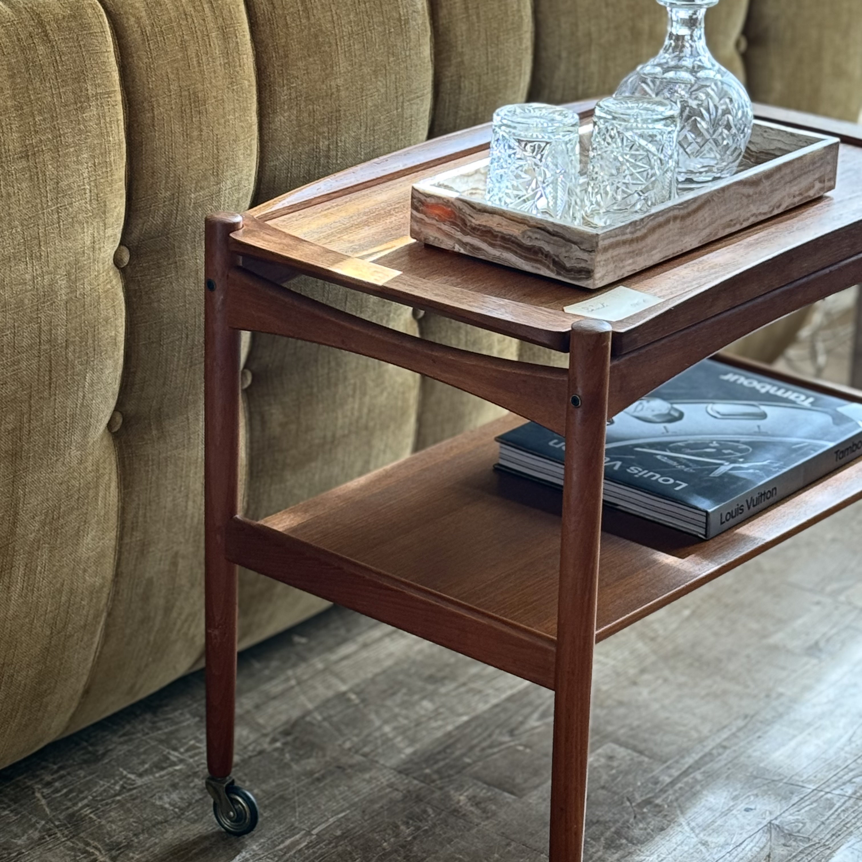 Desserte vintage - Pièce Unique 4