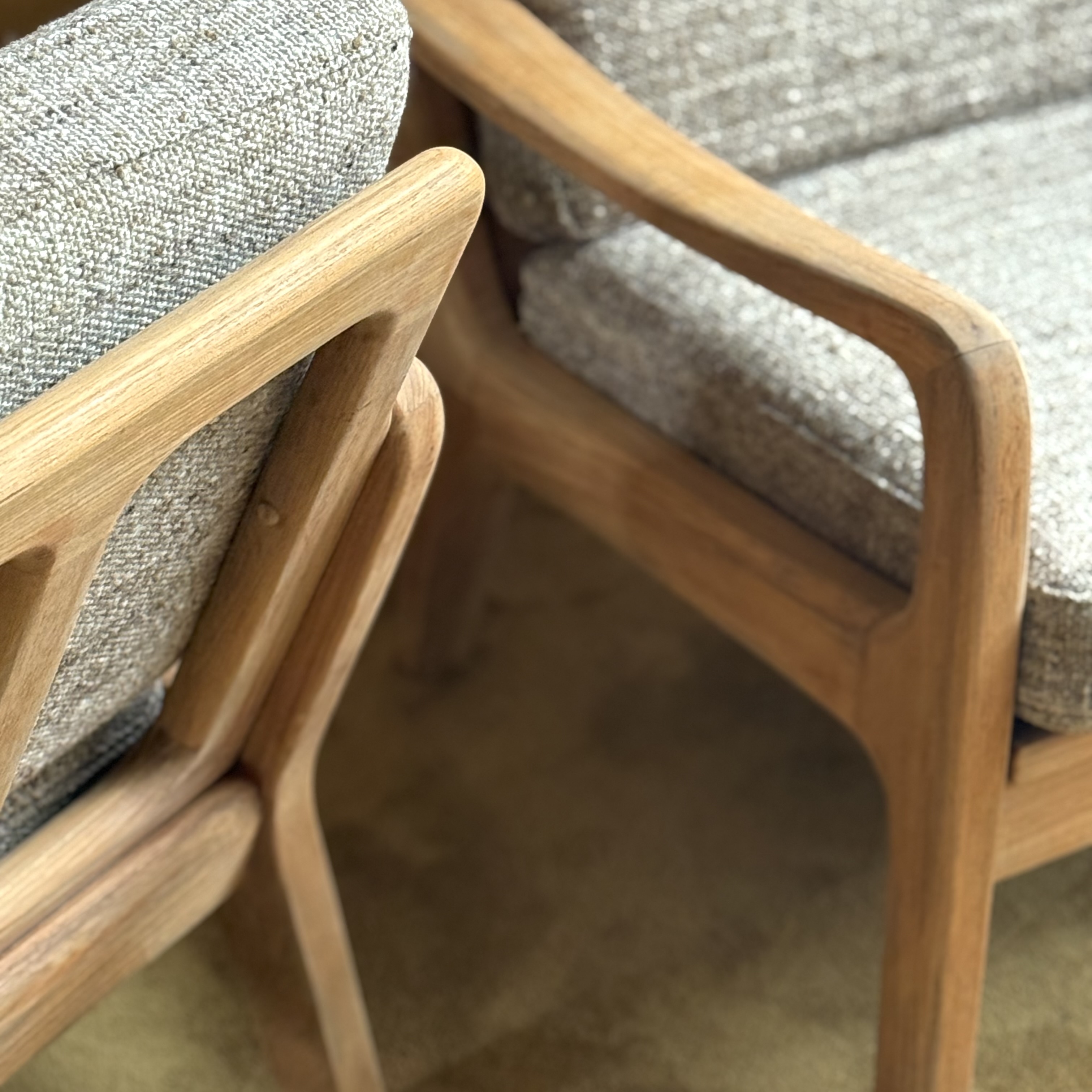 Paire de fauteuils moucheté beige - Pièce...