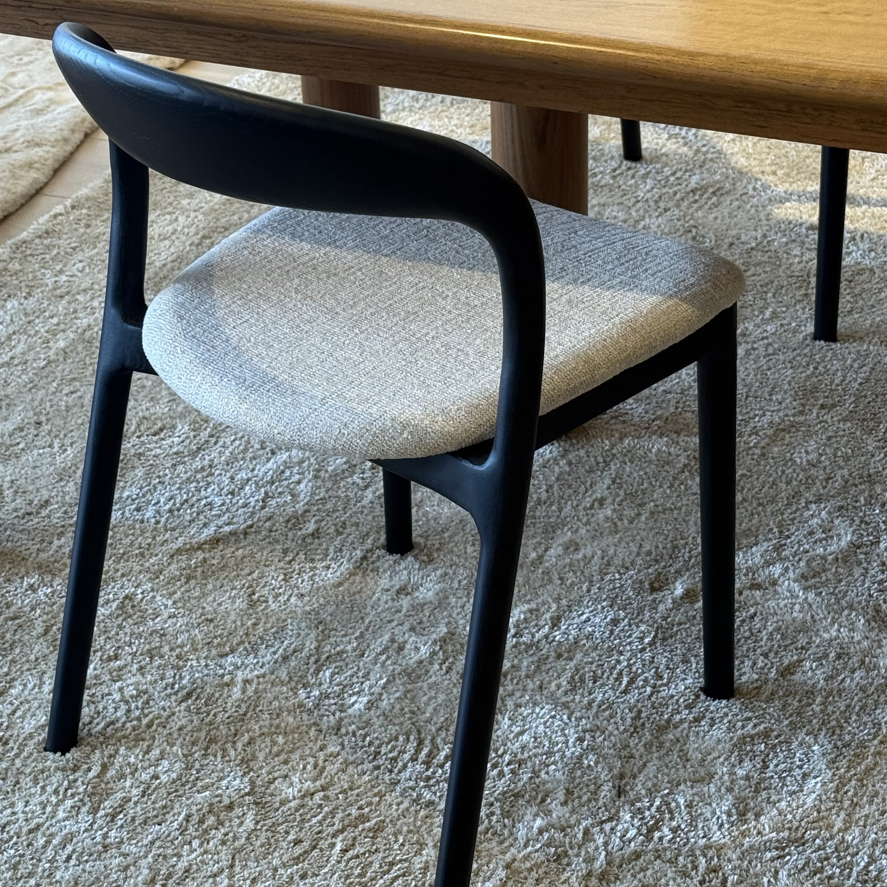 Chaise tissu/noir 1