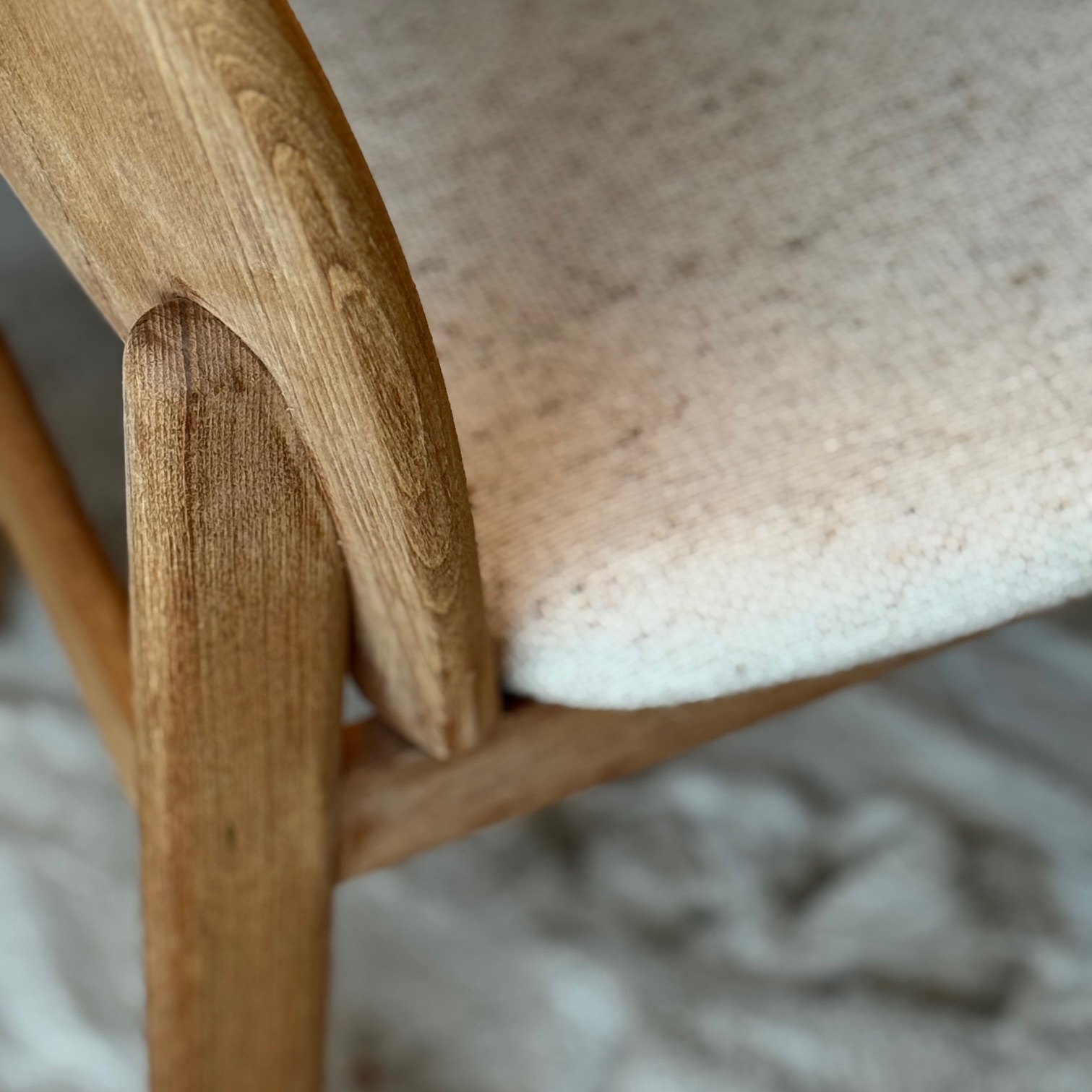 Lot de 6 chaises bois-tissu - Pièces Uniques 3