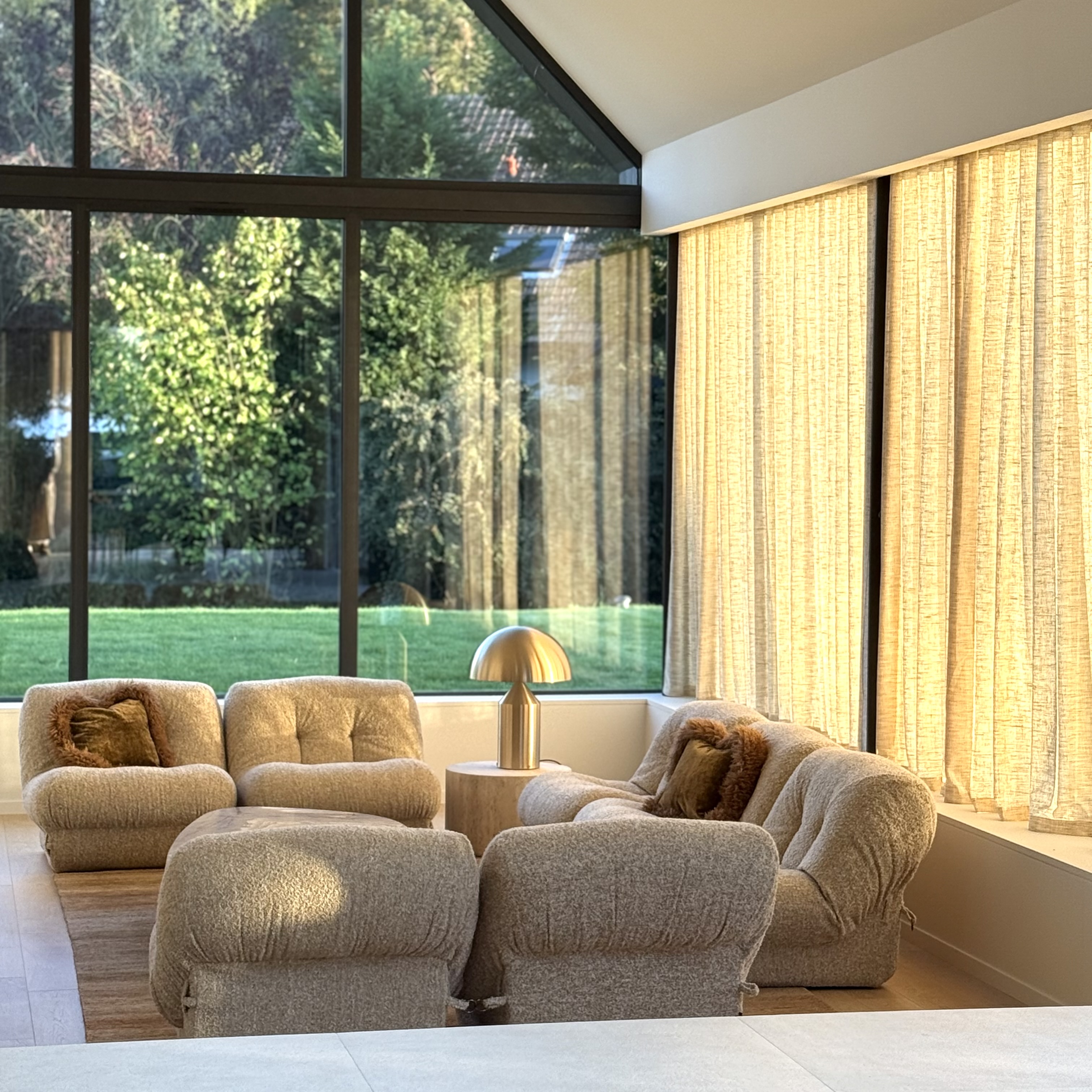 Canapé, chauffeuse années 70's 6