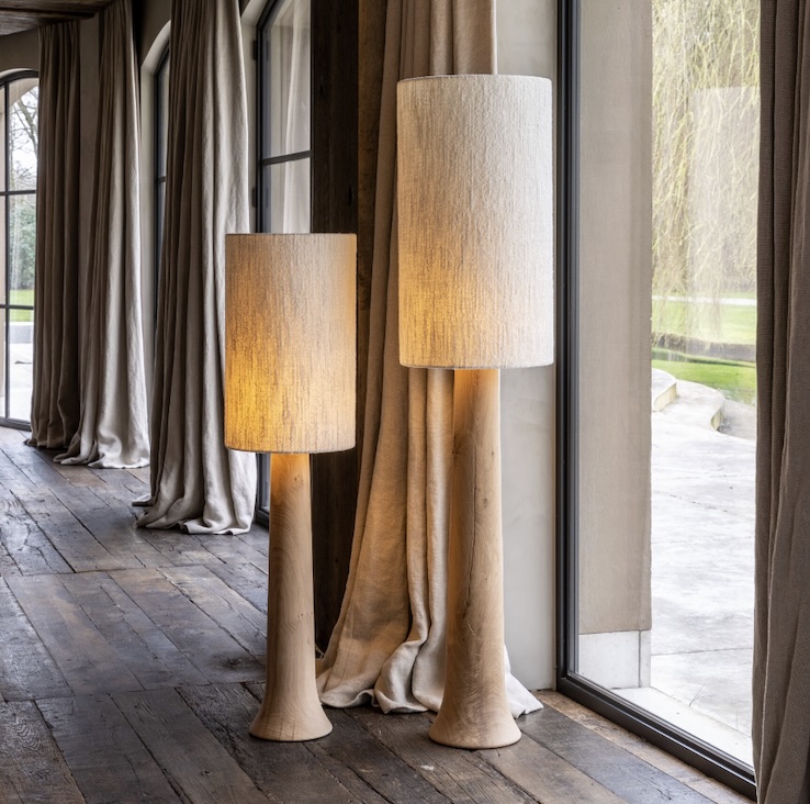 Lampe haute bois massif 1