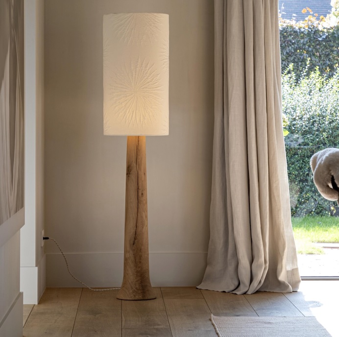 Lampe haute bois massif 3