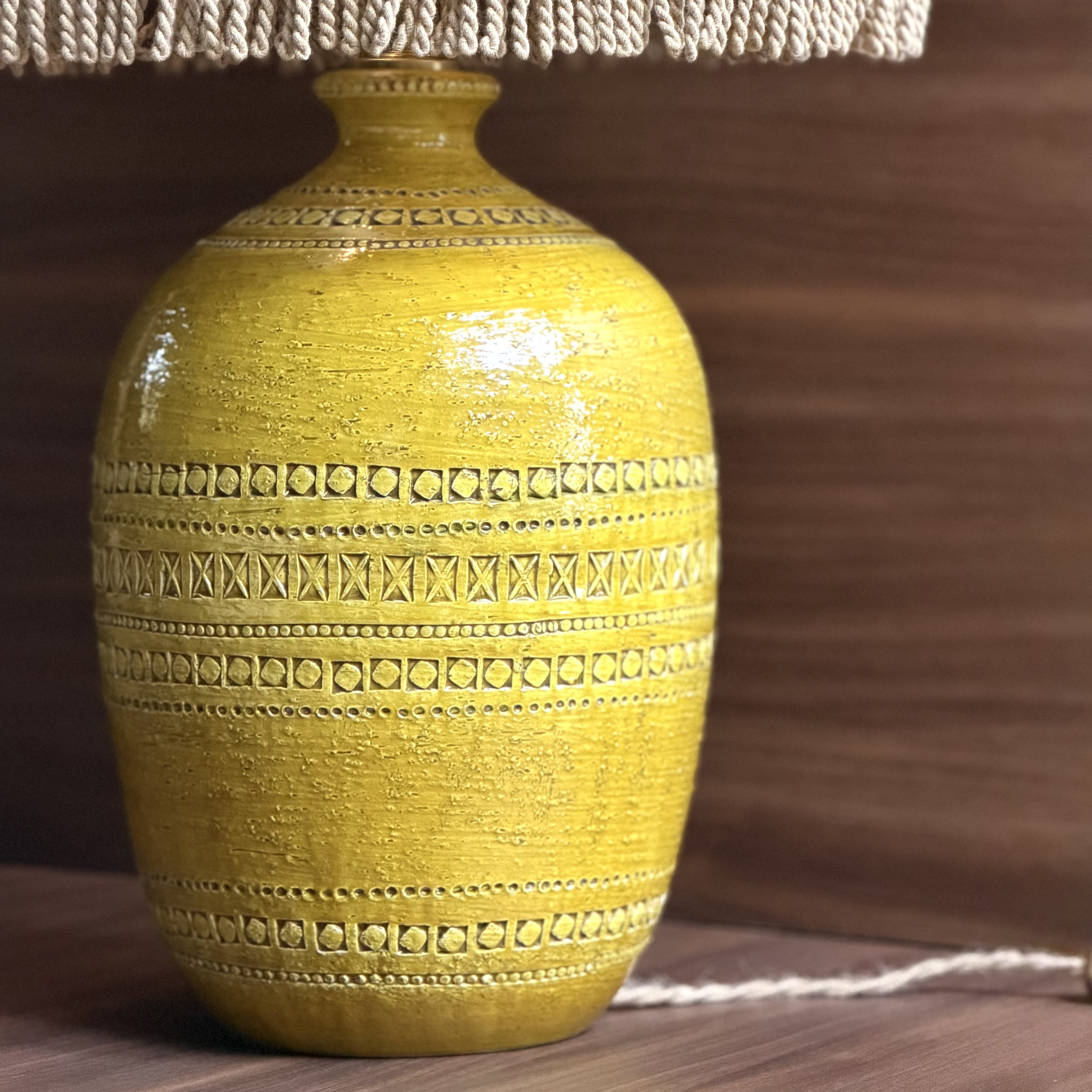 Lampe jaune céramique - Pièce Unique 1