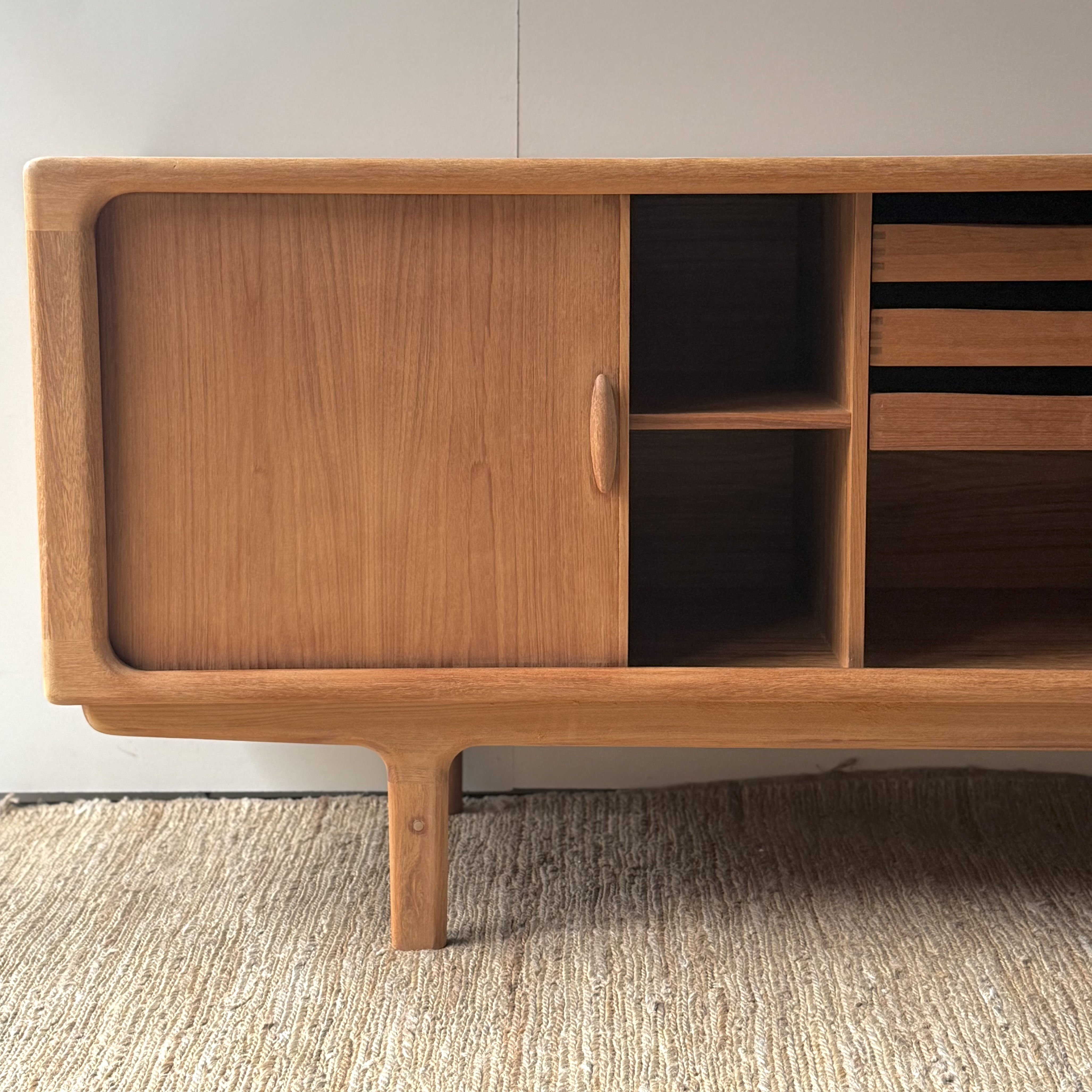 Enfilade à volets - Pièce Unique 4