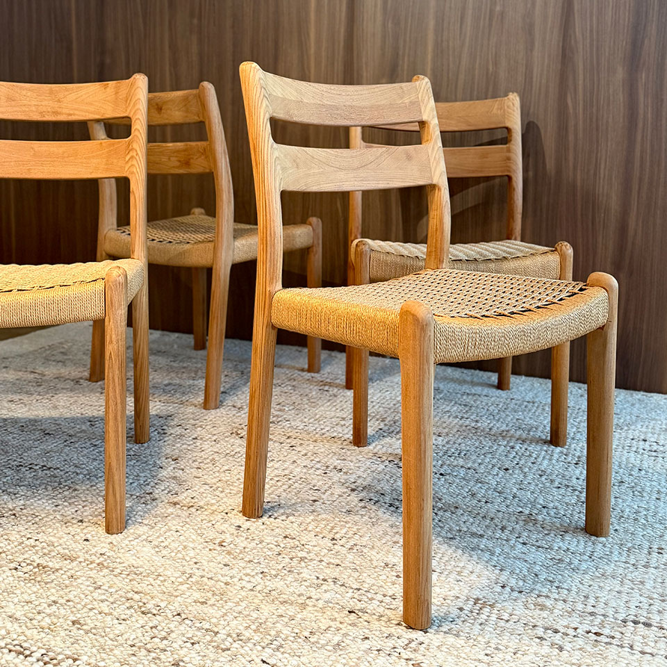 Lot de 4 chaises vintage - Pièces Uniques 1