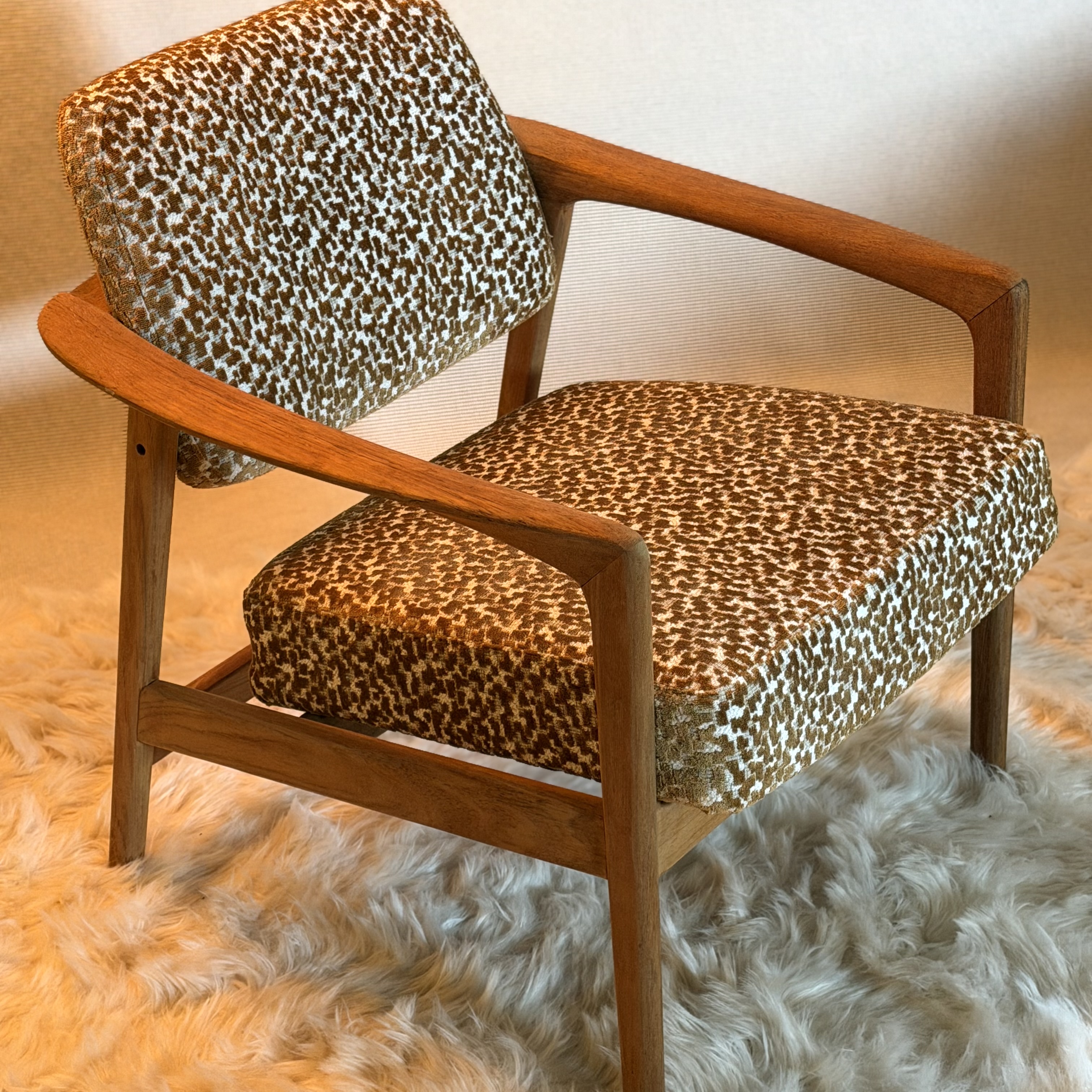 Fauteuil léopard - Pièce Unique 3
