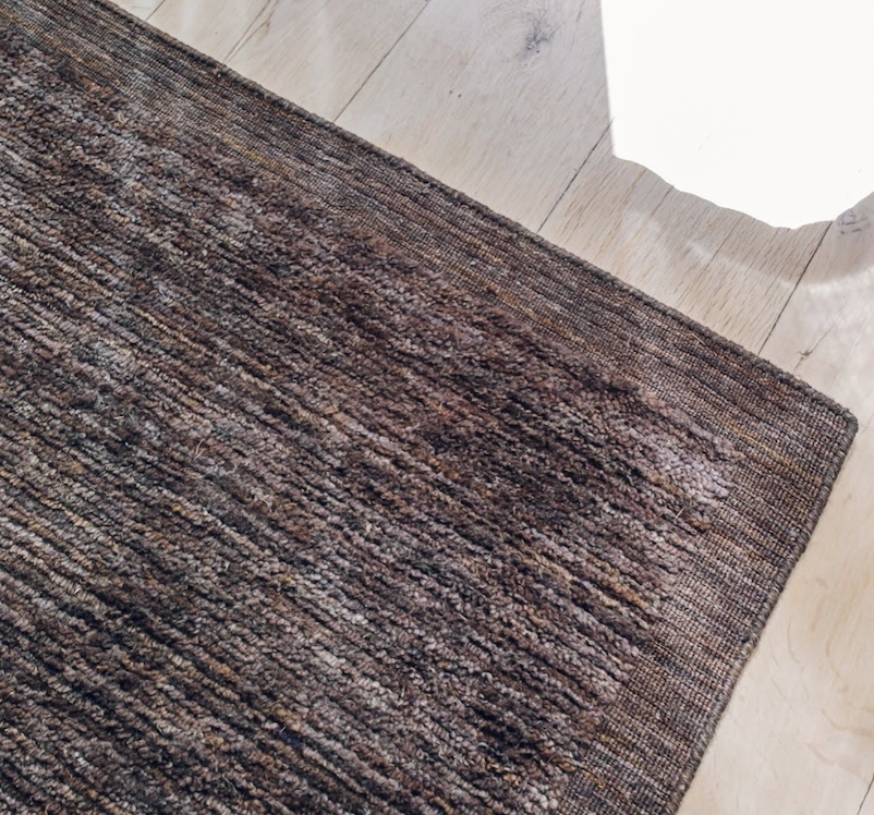 Tapis en laine uni 2