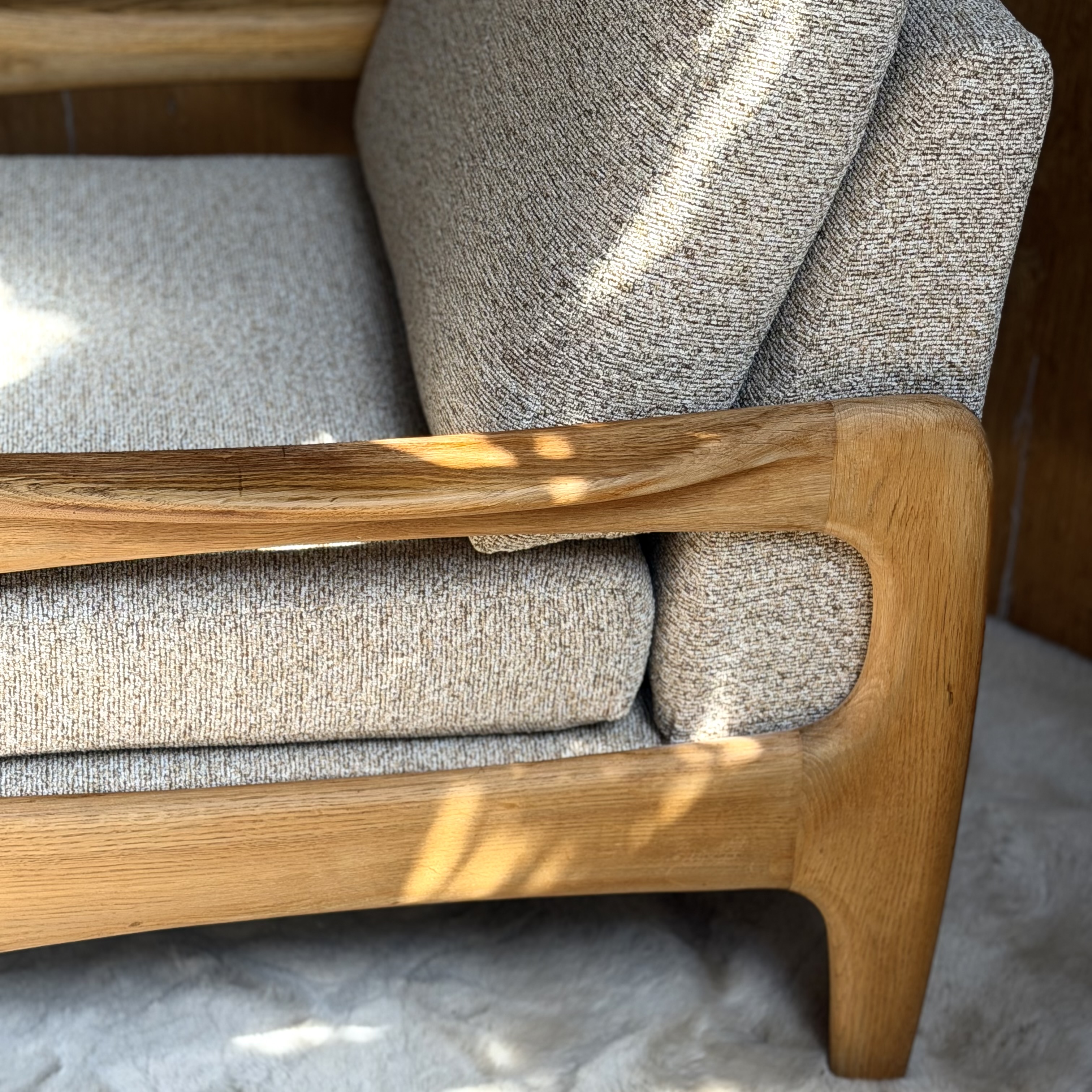 Paire de fauteuils en chêne - Pièce Unique 2