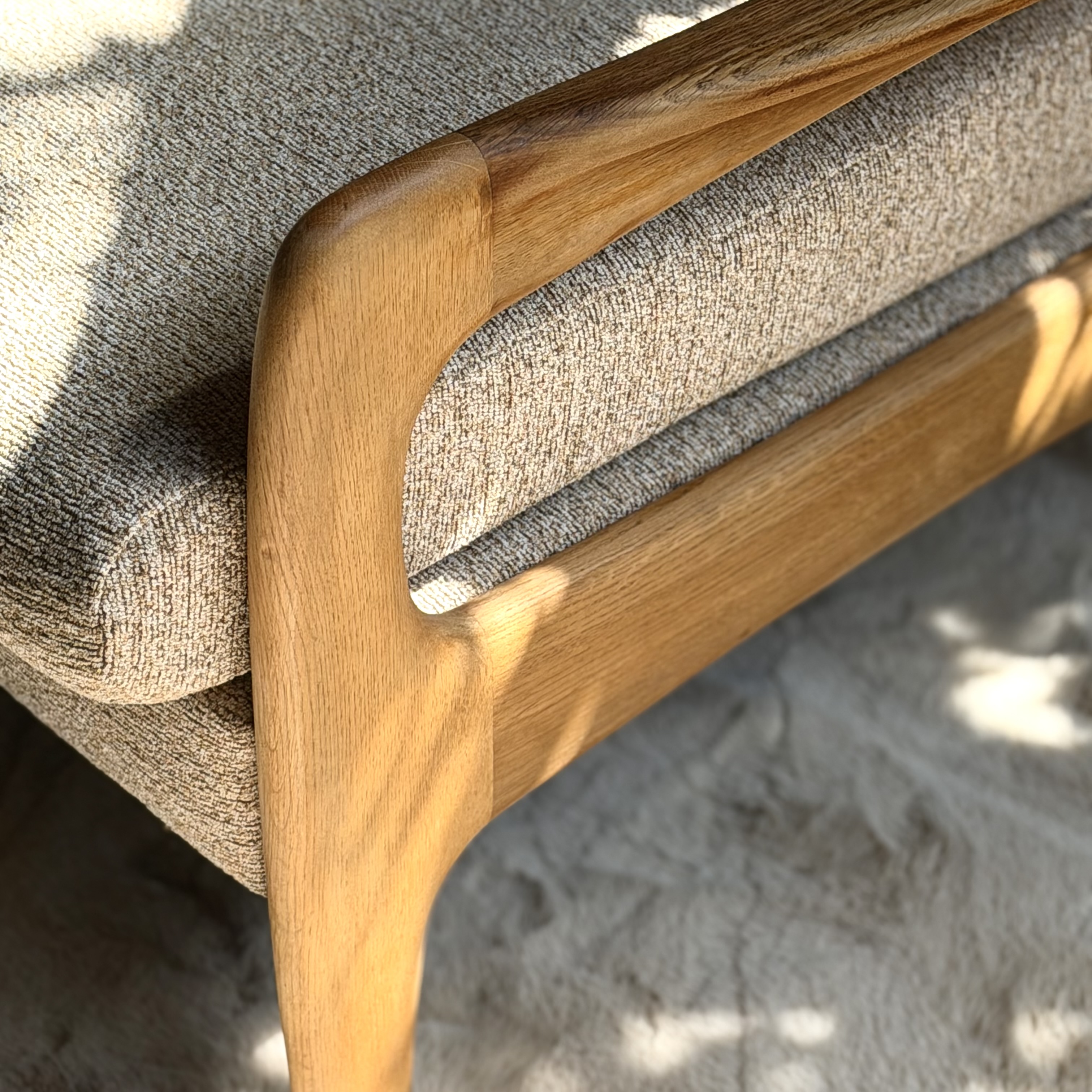 Paire de fauteuils en chêne - Pièce Unique 3