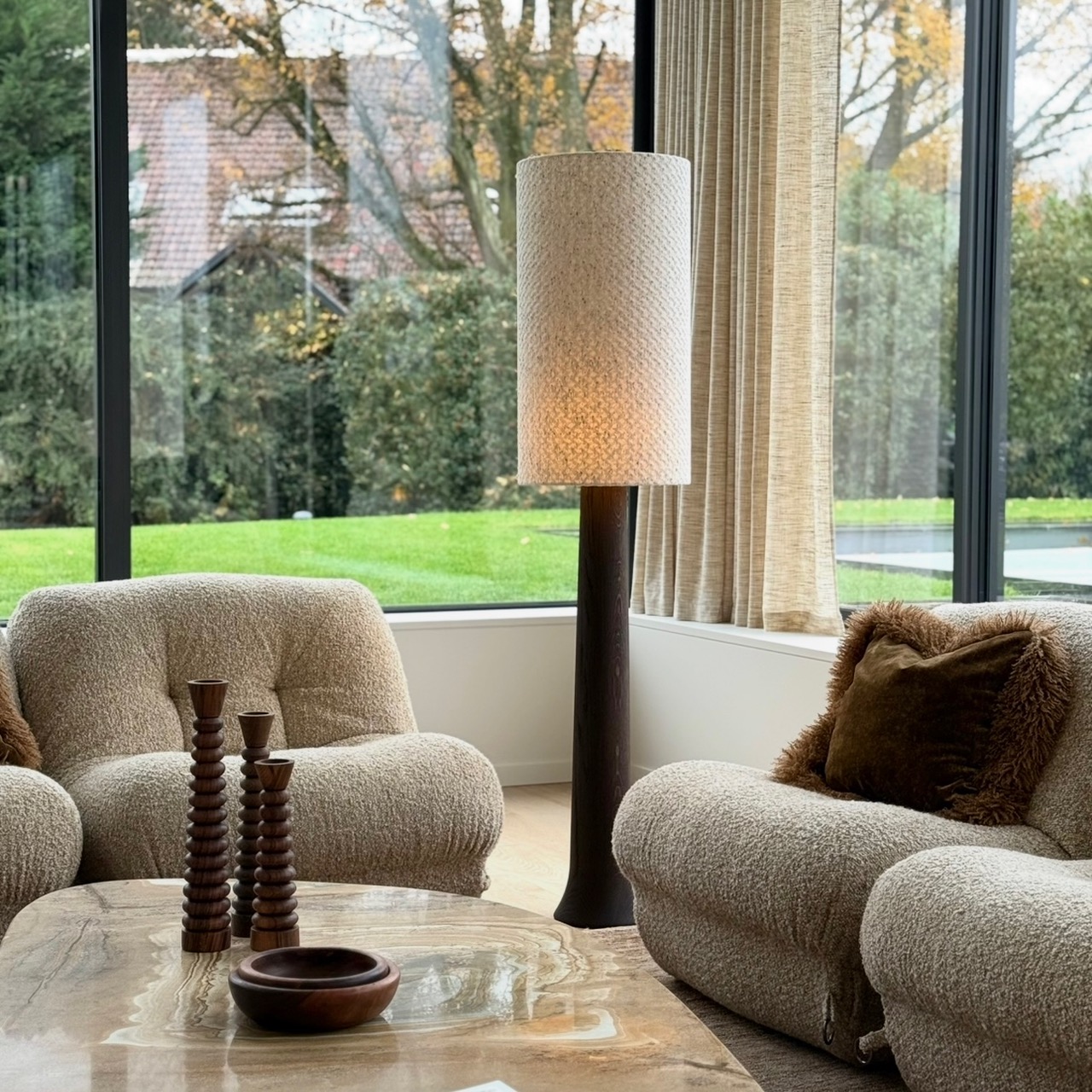 Lampe haute bois massif 