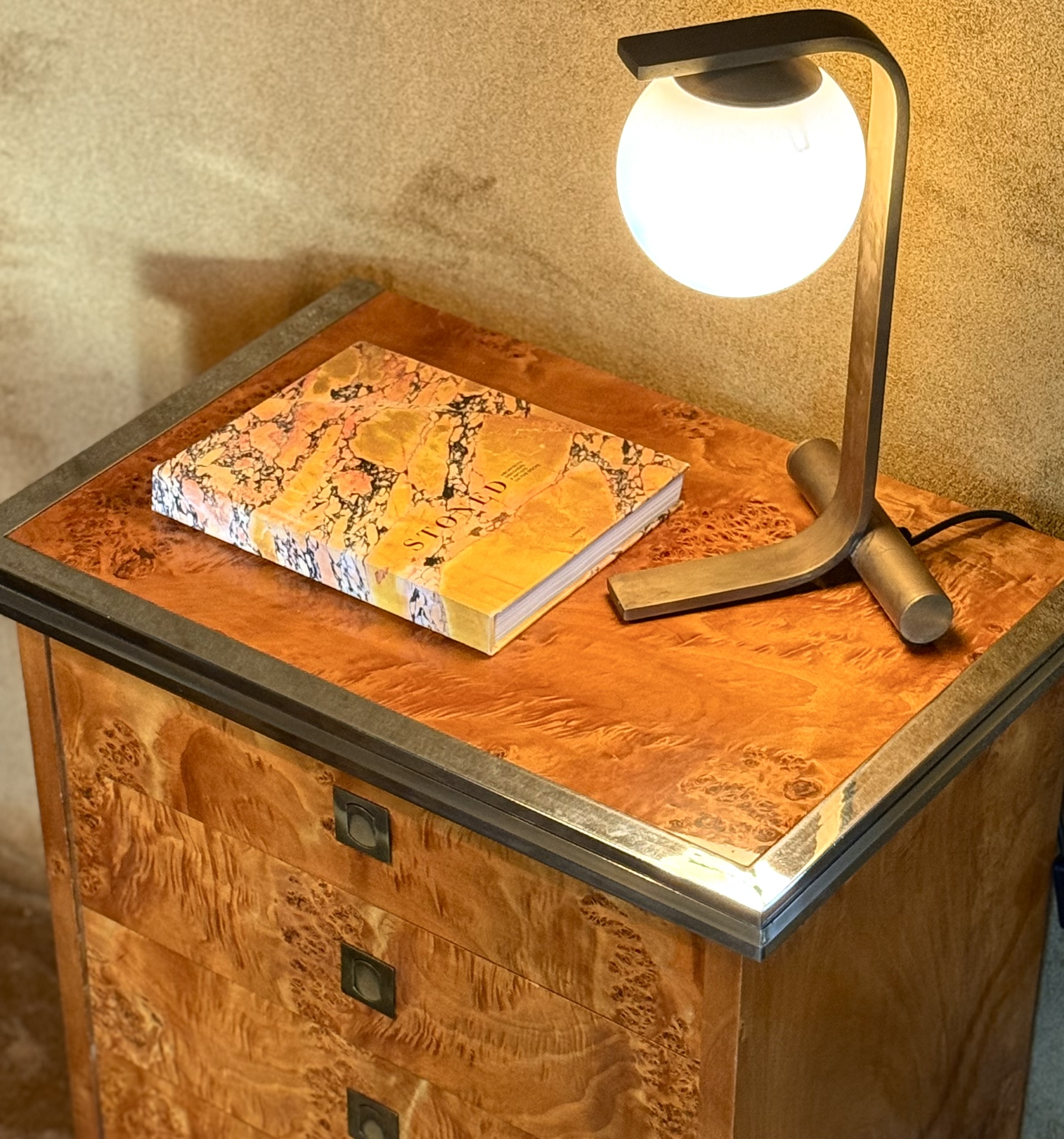 Commode loupe d'orme - Pièce Unique 3